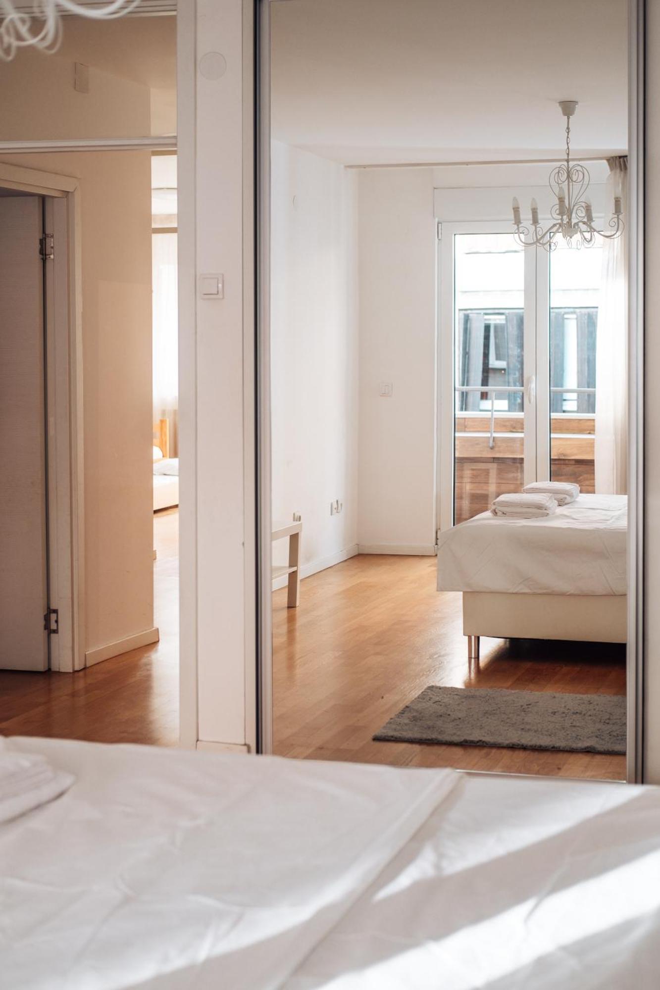 Crown Central Three Bedroom Apartment Belgrad Zewnętrze zdjęcie