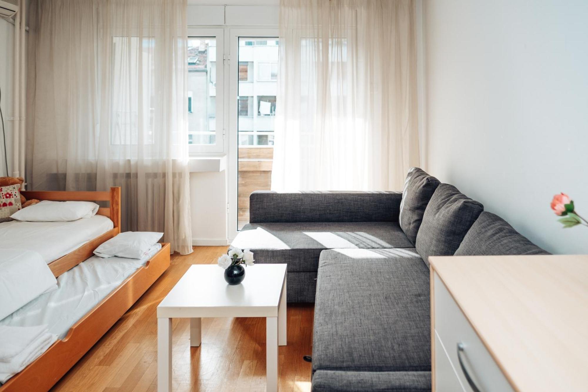 Crown Central Three Bedroom Apartment Belgrad Zewnętrze zdjęcie