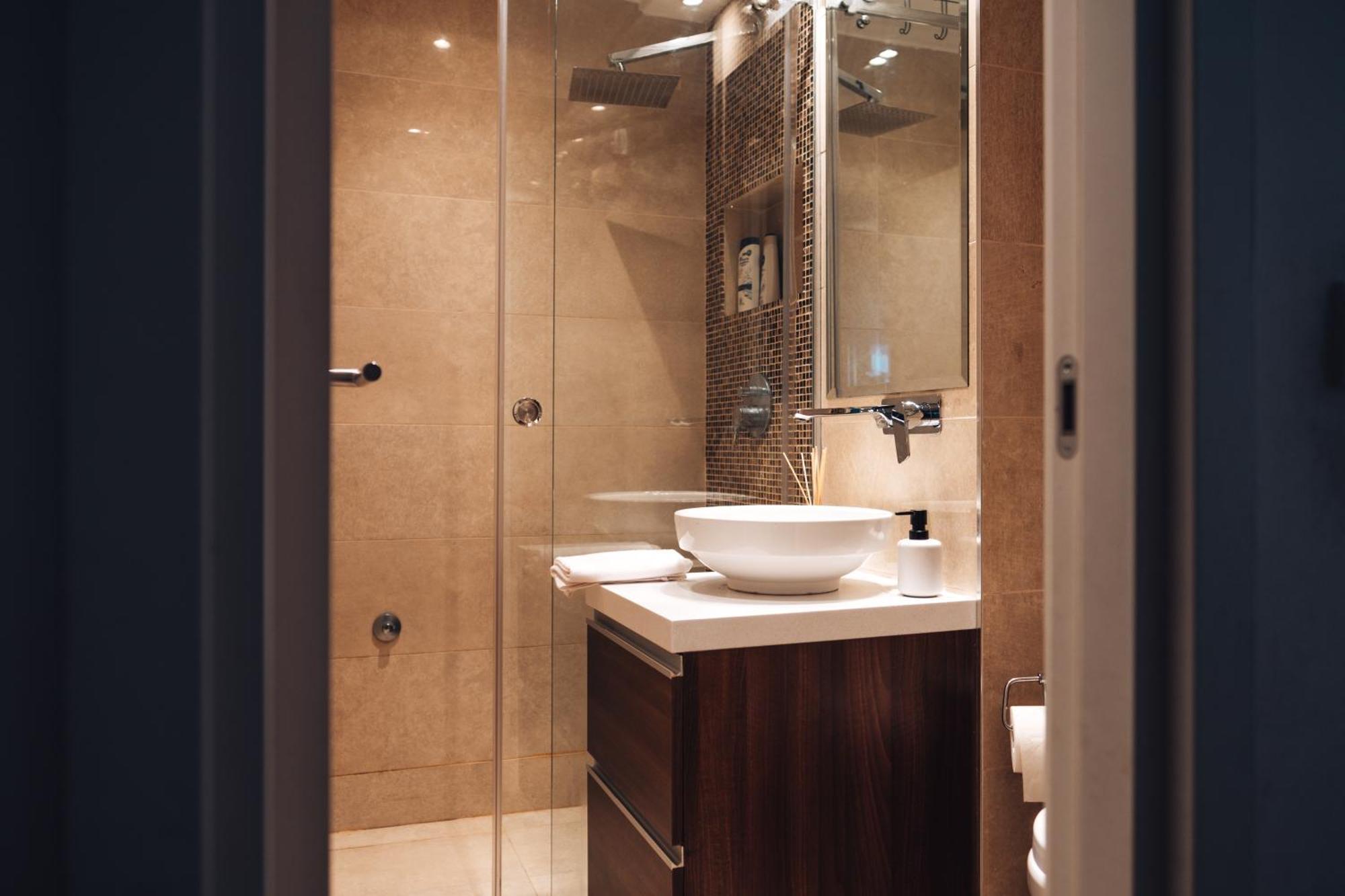 Crown Central Three Bedroom Apartment Belgrad Zewnętrze zdjęcie