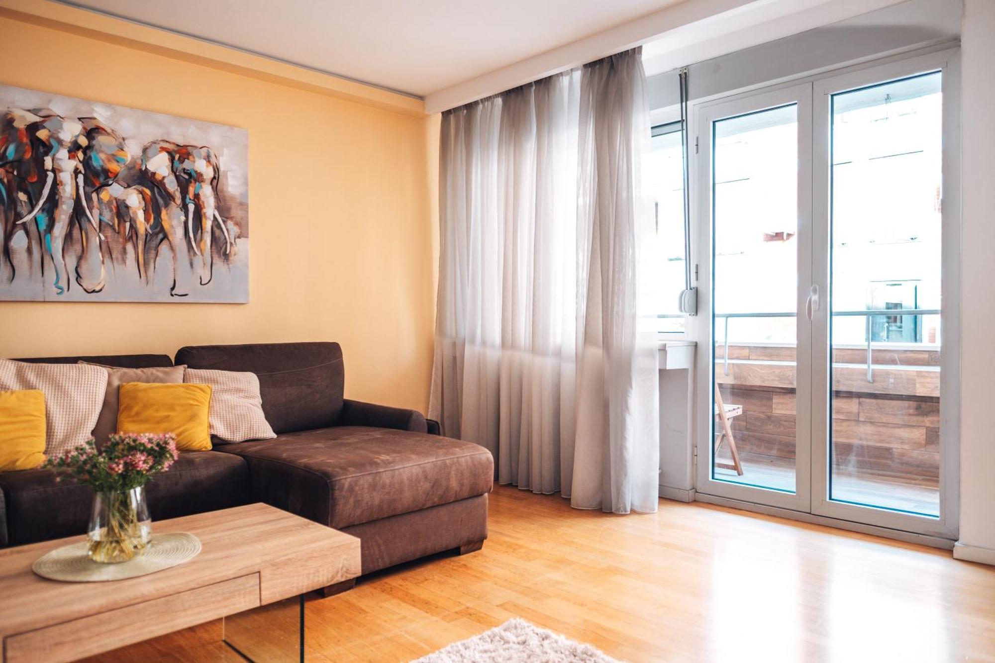 Crown Central Three Bedroom Apartment Belgrad Zewnętrze zdjęcie
