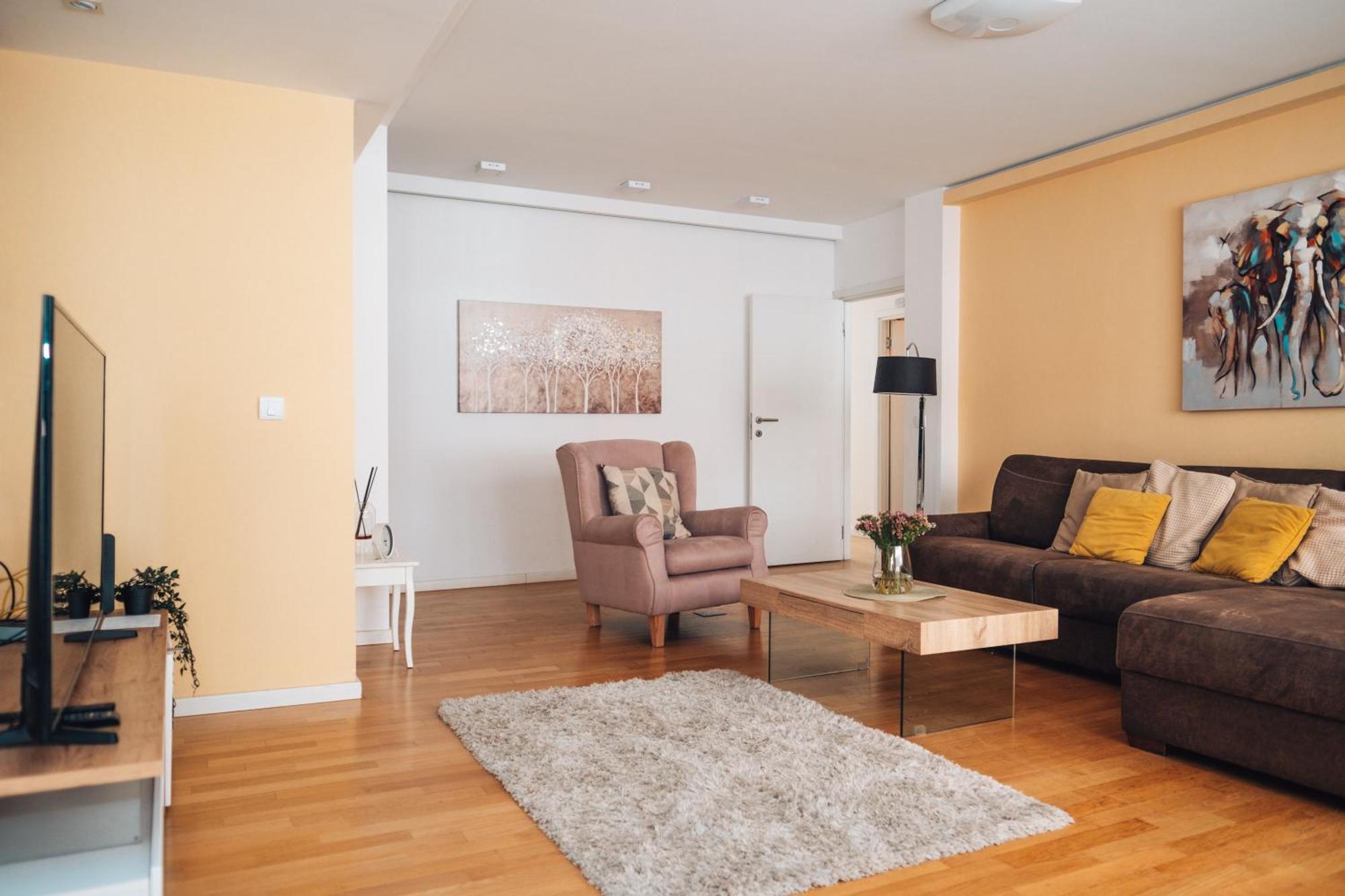 Crown Central Three Bedroom Apartment Belgrad Zewnętrze zdjęcie